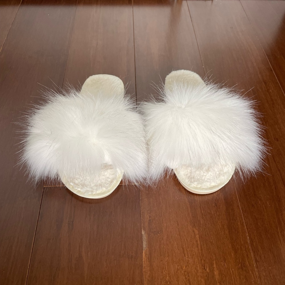 White Fur Plush Bedroom Slippers
